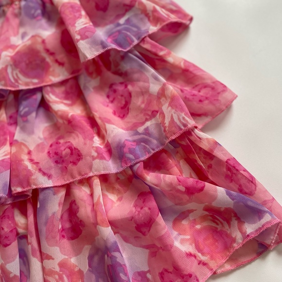 Floral print tiered dress. - Picture 5 of 7